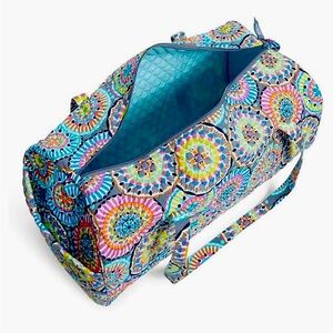🌴🌸NEW WITH TAGS Vera Bradley Factory Style Large Traveler Duffel